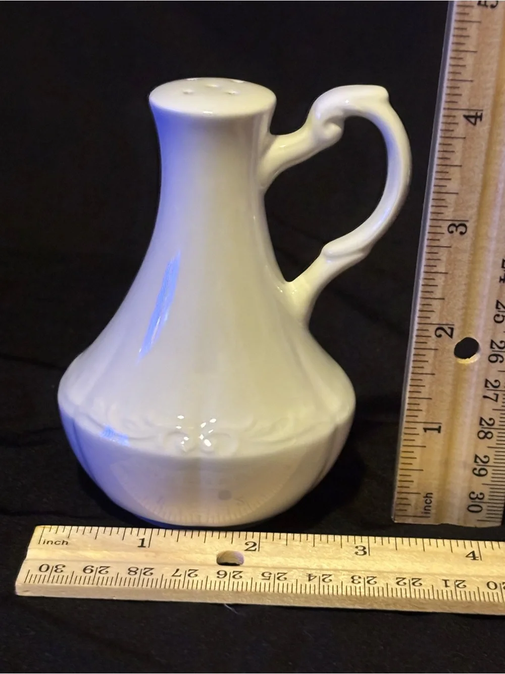 Vintage All White Meakin Salt & Pepper Shakers.